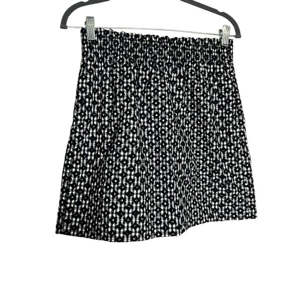 NWT J.Crew Factory Black White Elastic Waist 100% Cotton Seersucker Mini Skirt 2 - Picture 1 of 4